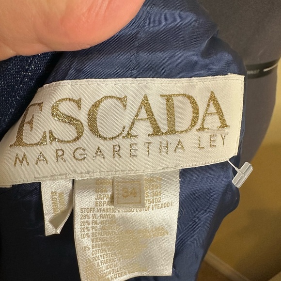 Escada Designer tweed blazer with denim accents size 34 - Picture 14 of 16